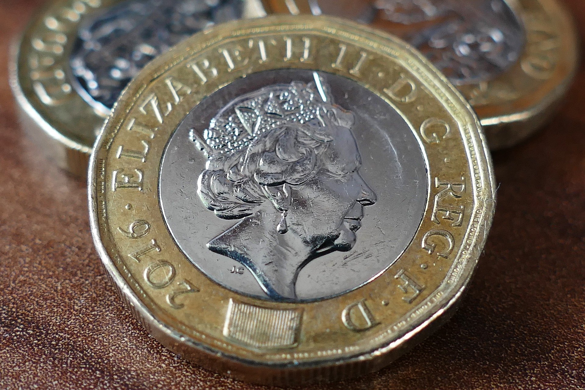 granny annexe council tax pound coin